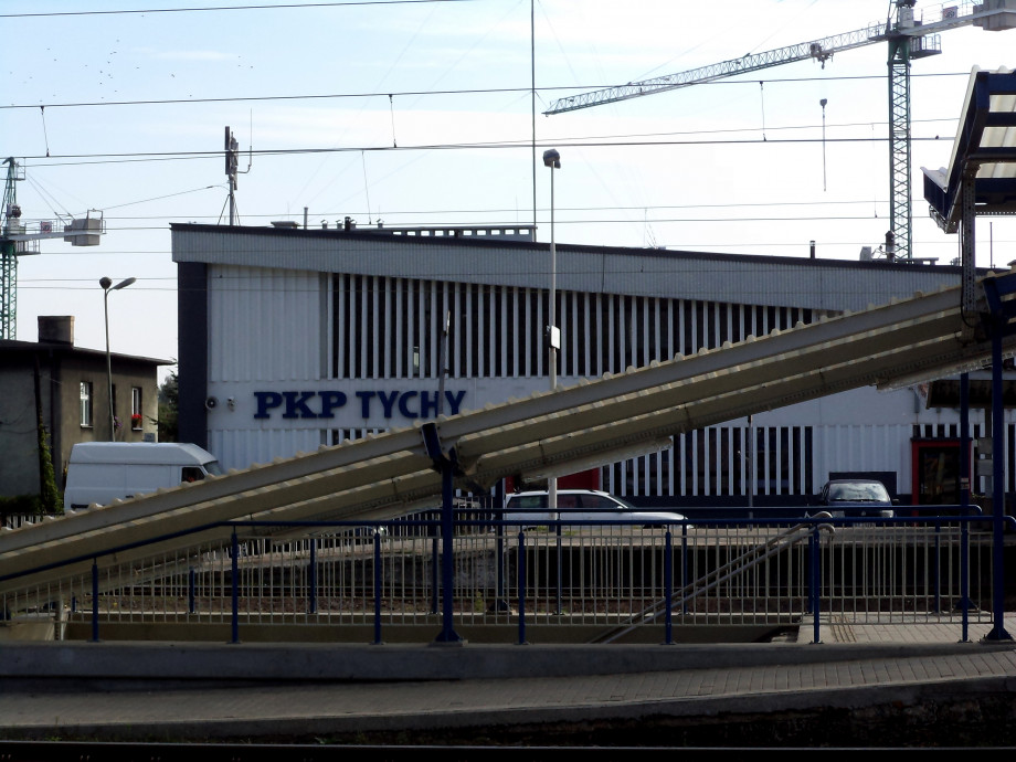 Dworzec_Główny_PKP_Tychy1.JPG