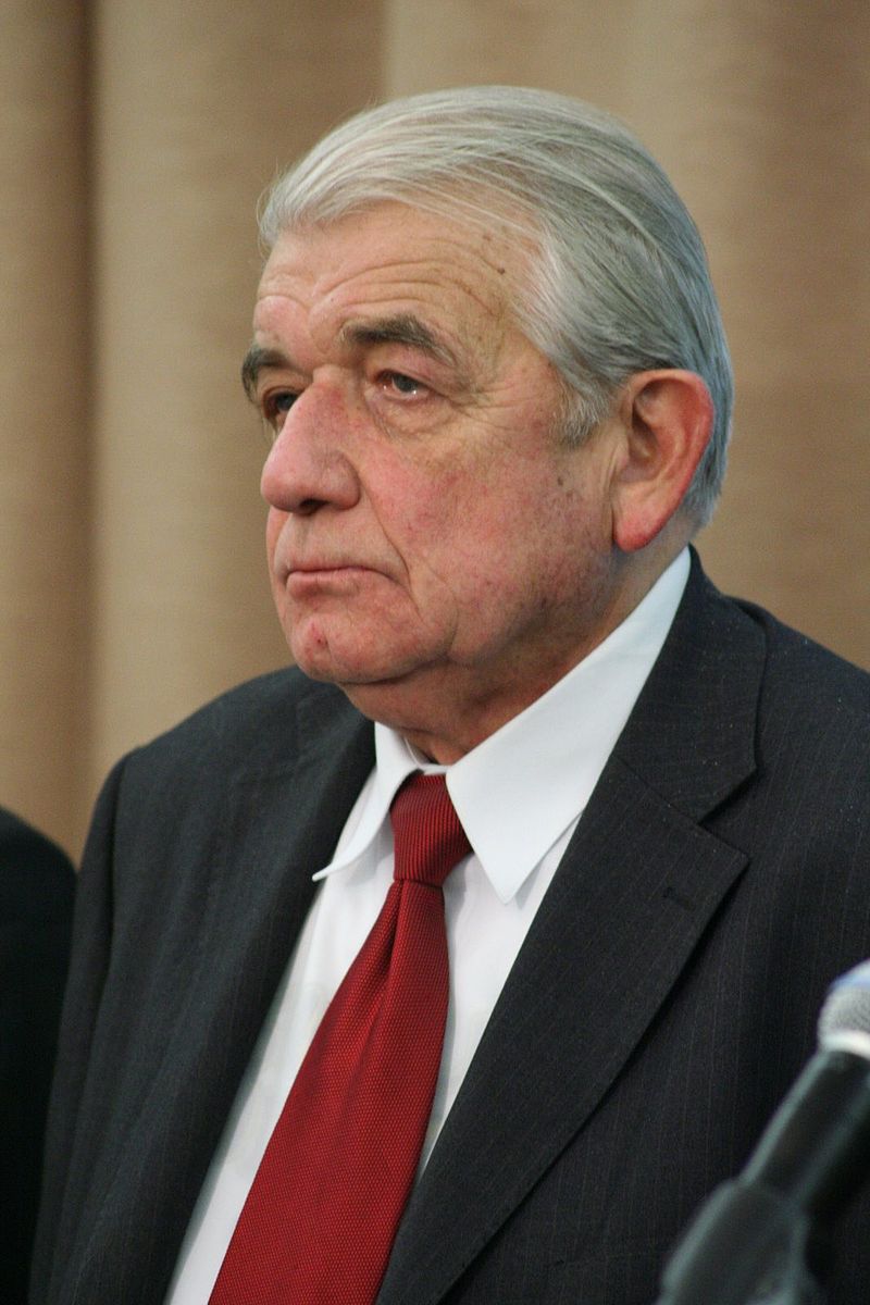 Zbigniew_Religa_2_2008.jpg